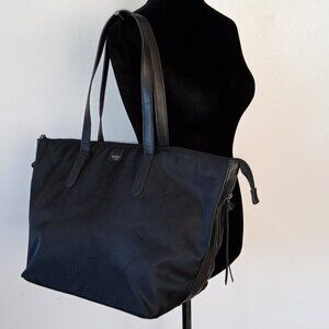 BOTKIER NEW YORK Nylon Black Tote Bag Leather Trim Chunky ZIpper DetailBOTKIER N